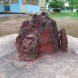 Forgotten sculpture of Polavasa